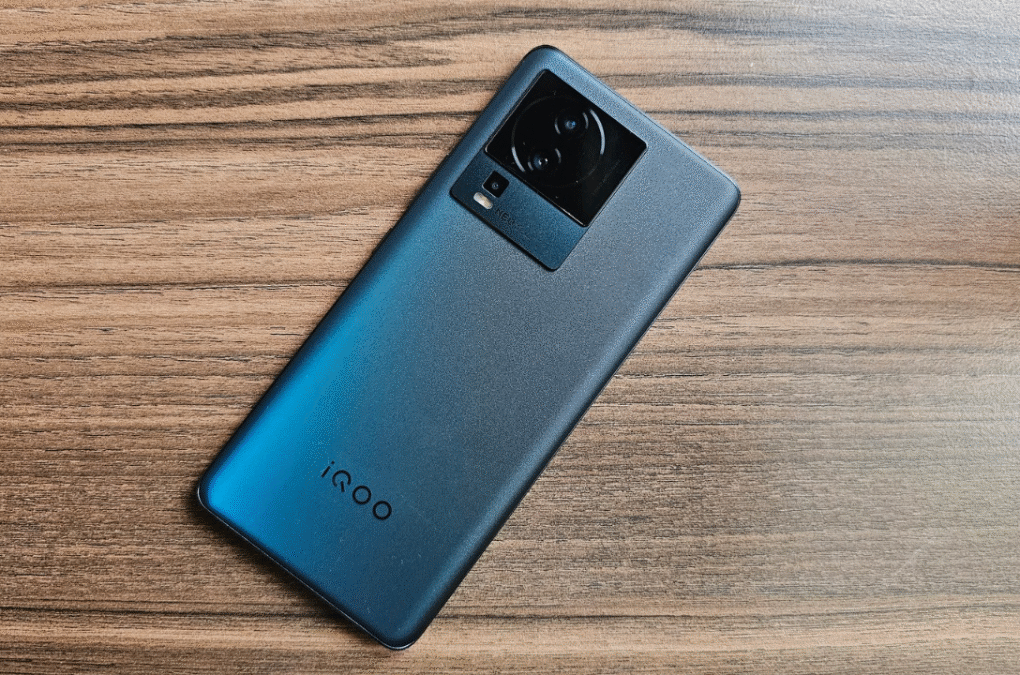 iQOO Neo 7 Pro Highlights & Specs – The Ultimate Gaming Beast?
